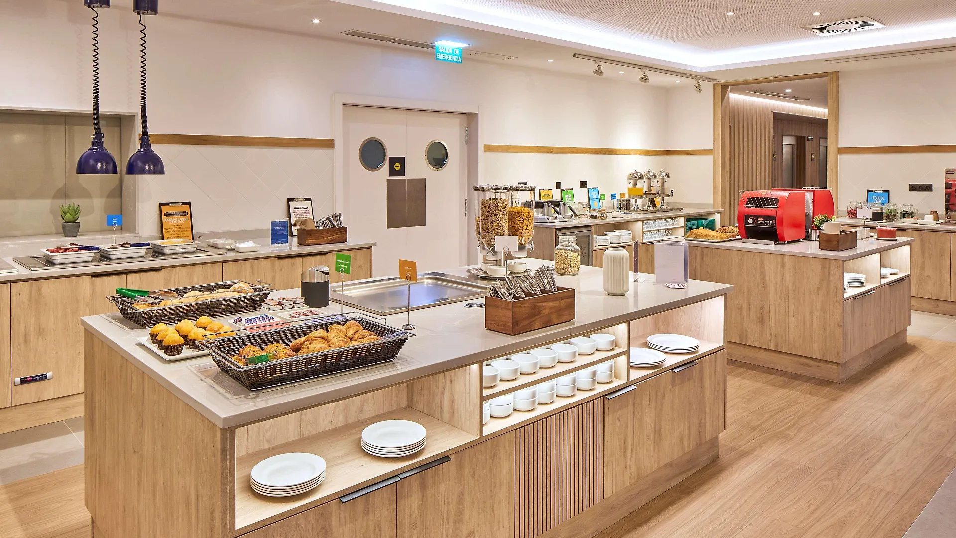 Hotel Hampton By Hilton Barcelona Fira Gran Via L'Hospitalet de Llobregat